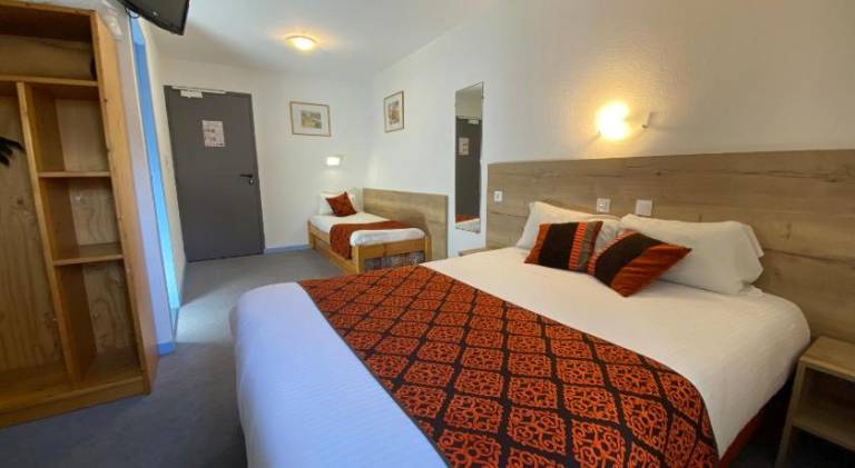 HOTEL DE LA GARE — photo 2