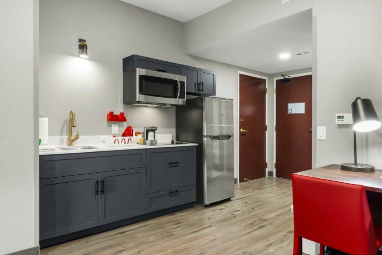 Hawthorn Extended Stay by Wyndham College Station — photo 3