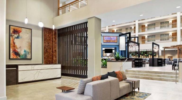 Embassy Suites by Hilton Columbus Dublin — photo 4