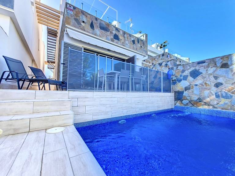 Villa with private pool & terrace — photo 4