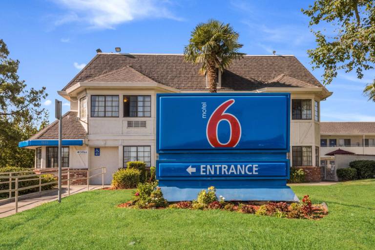 Motel 6 Fairfield, CA - North — photo 2