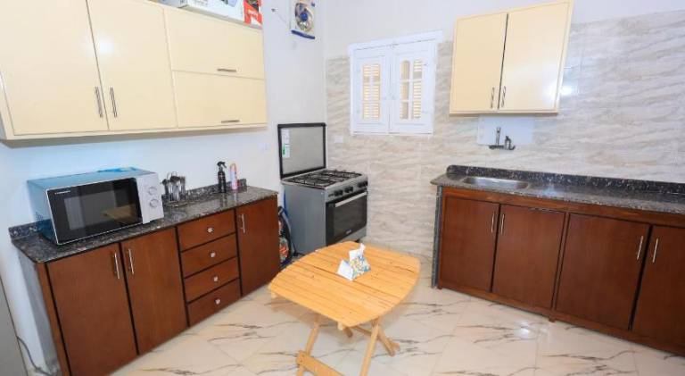 Holiday apartment with jacuzzi & pool | Close to Medinet Habu | Dogs allowed — photo 3