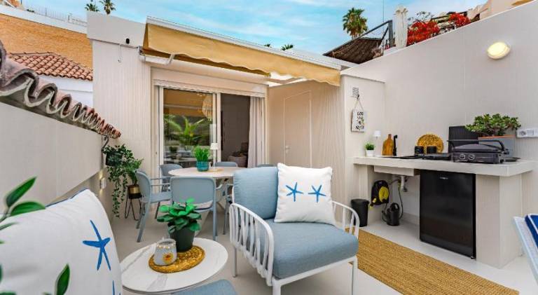 Fully equipped holiday apartment with patio, heated pool & barbecue | Dogs allowed — photo 4