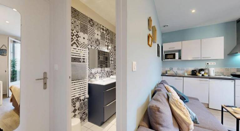 Expat renting - Le Celia - Central - Wi-Fi — photo 3