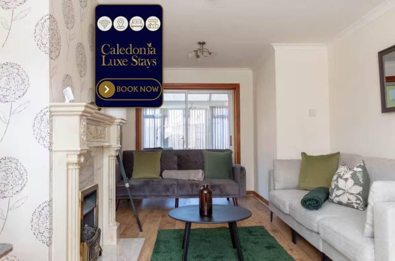 Vacation home with yard in Falkirk