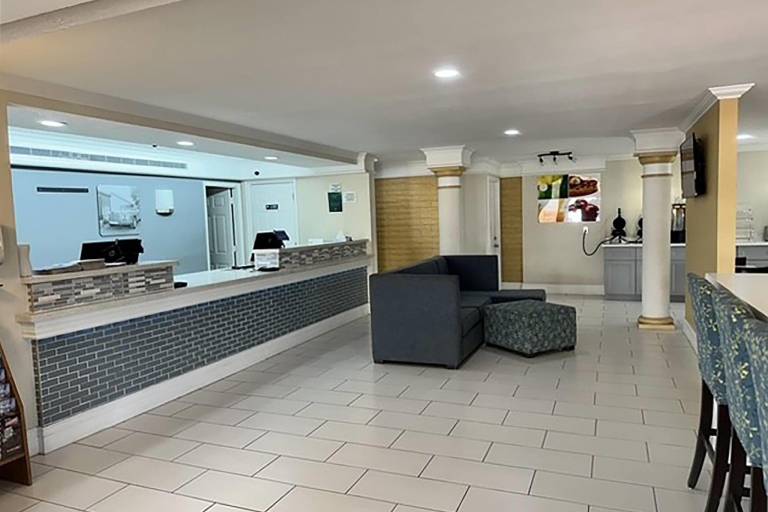 Baymont by Wyndham Nacogdoches Near University — photo 3