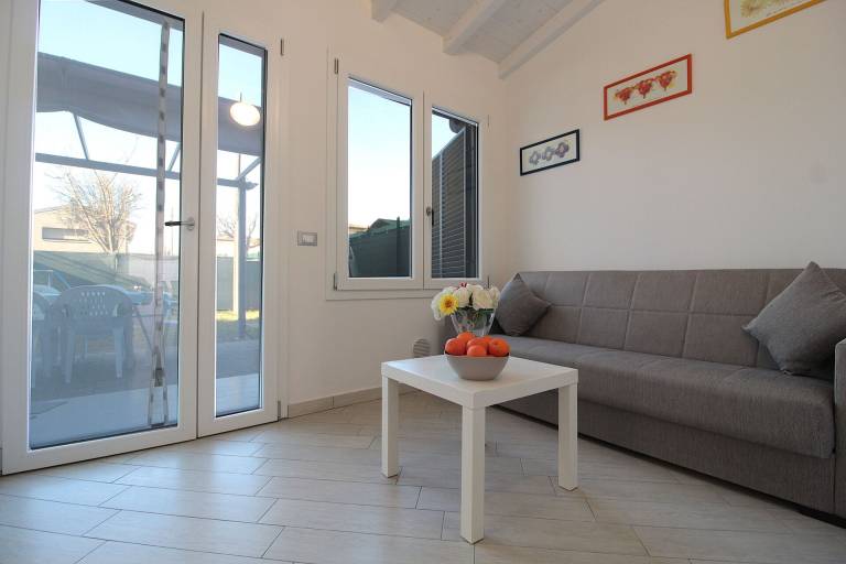 Rental with patio & garden — photo 3