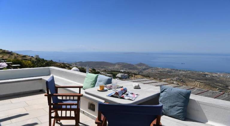 Villa with garden, terrace & pool | Pets allowed — photo 3