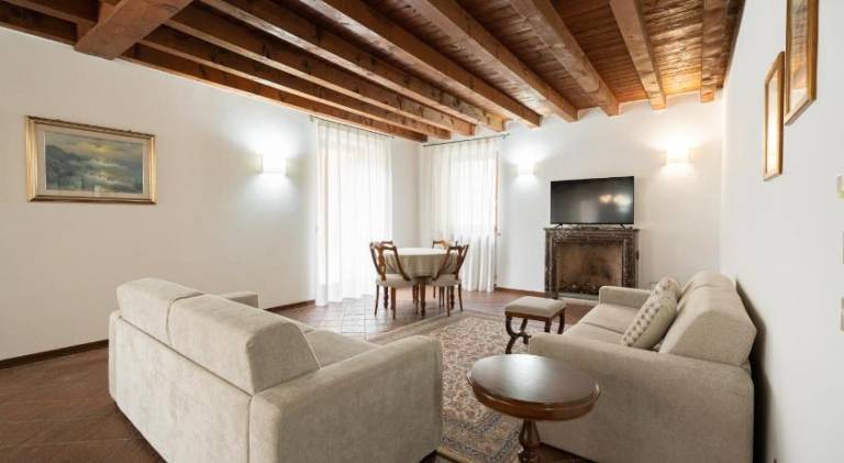 Centralissima e antica Residenza Cappello - Domus Verona — photo 2