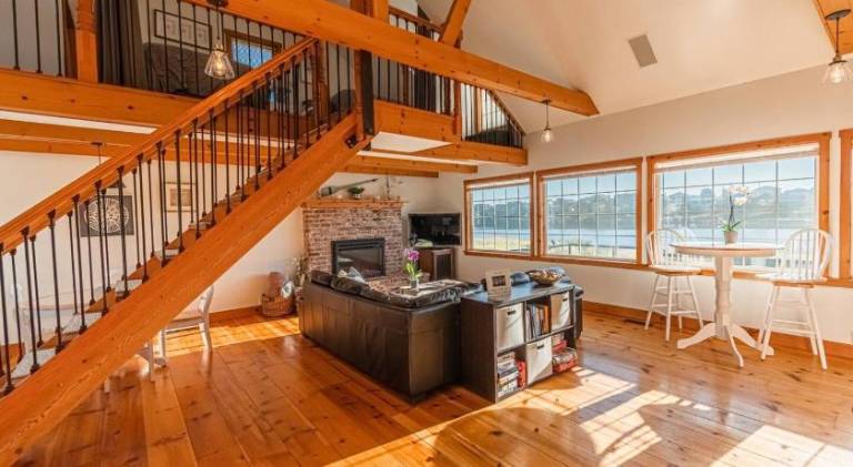 House with hot tub | Beach nearby | Pets allowed — photo 2