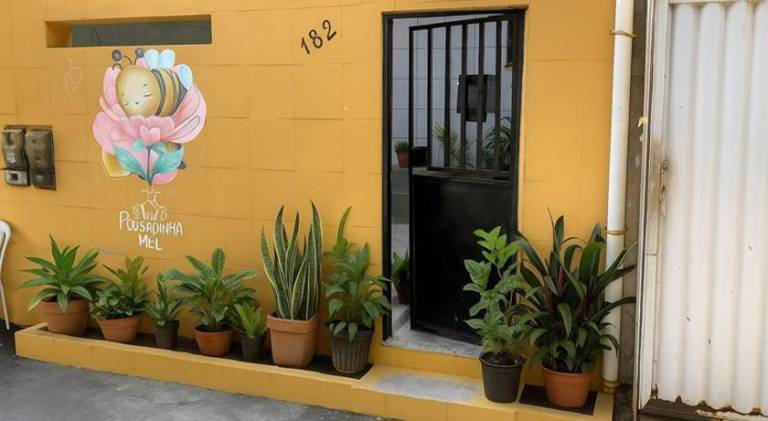 Casa Pousadinha Mel- QUARTOS E DORMITORIOS in Salvador