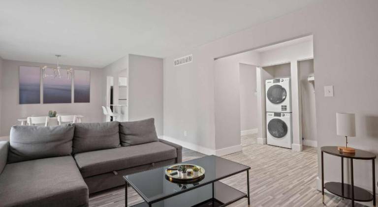 Charming Rochester Retreat Cozy & Stylish Stay in Rochester, MI