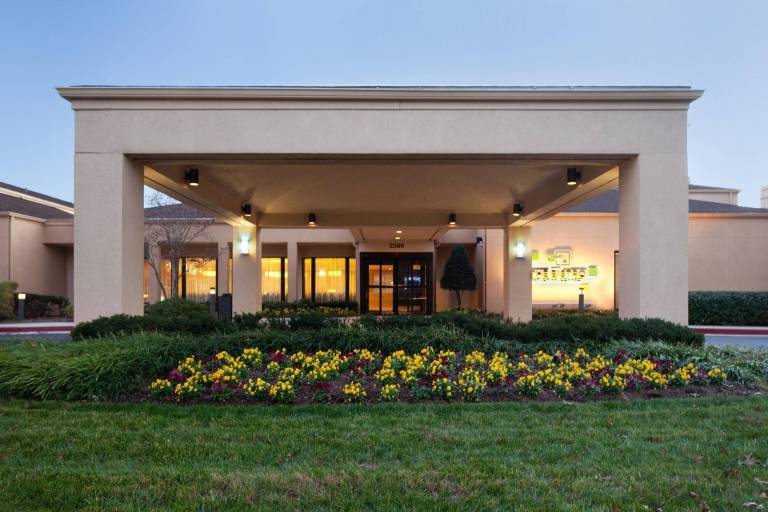 Courtyard by Marriott Rockville in Rockville, MD
