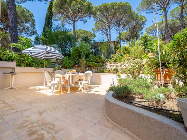 House with pool, patio & garden | Sea view | Pets allowed — photo 3