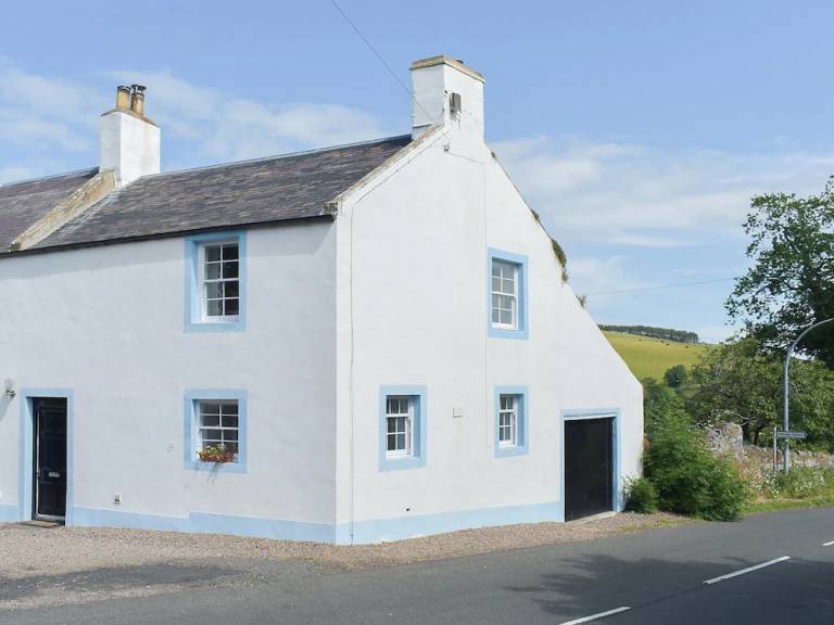 House Kirk Yetholm