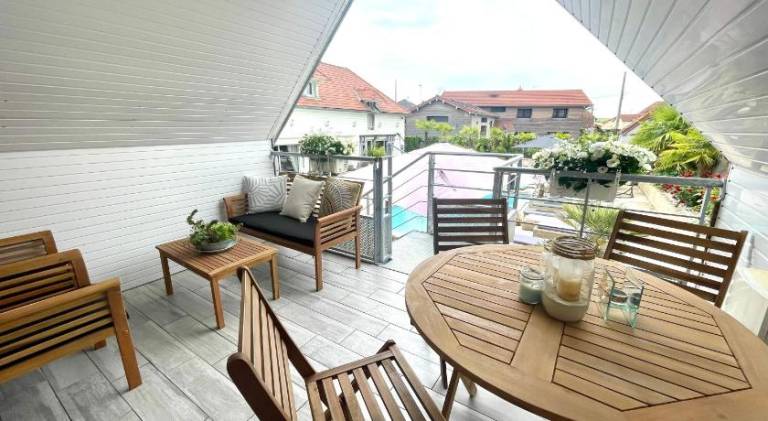 Gite de la Villa de la Croix avec piscine et parking a 4 minutes de l'A26 — photo 2