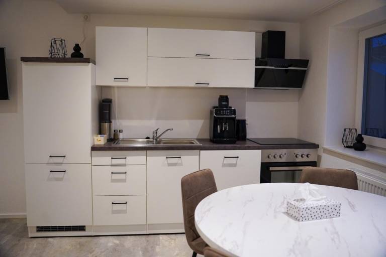 Family-oriented nice apartment with patio, fast internet & yard | Garden view | Pet-friendly — photo 3