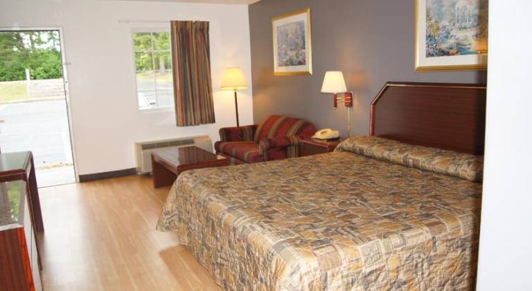 Executive Inn — photo 2