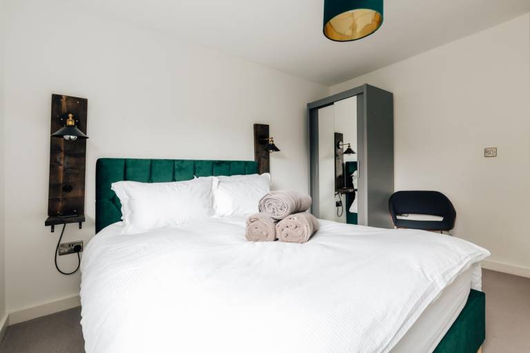 Family-friendly pleasant apartment with garden | Next to Royal Crescent | Garden view | Pet-friendly — photo 4