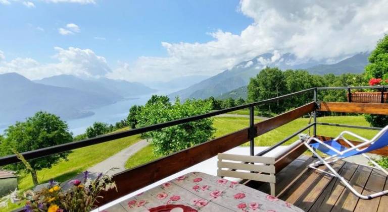 Wonderful apartment | Dogs allowed in Gravedona