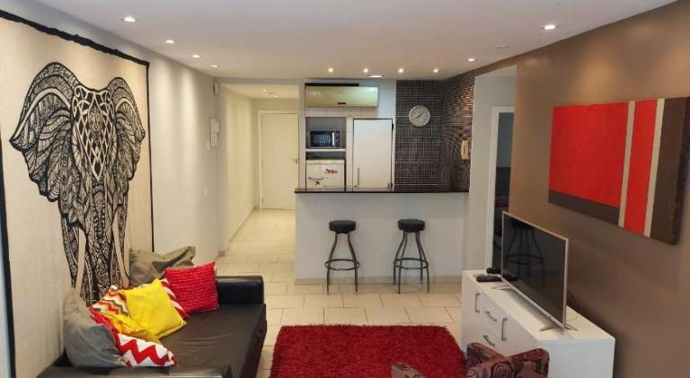 Charming rental apartment | Near Fort Copacabana | Pets allowed — photo 2