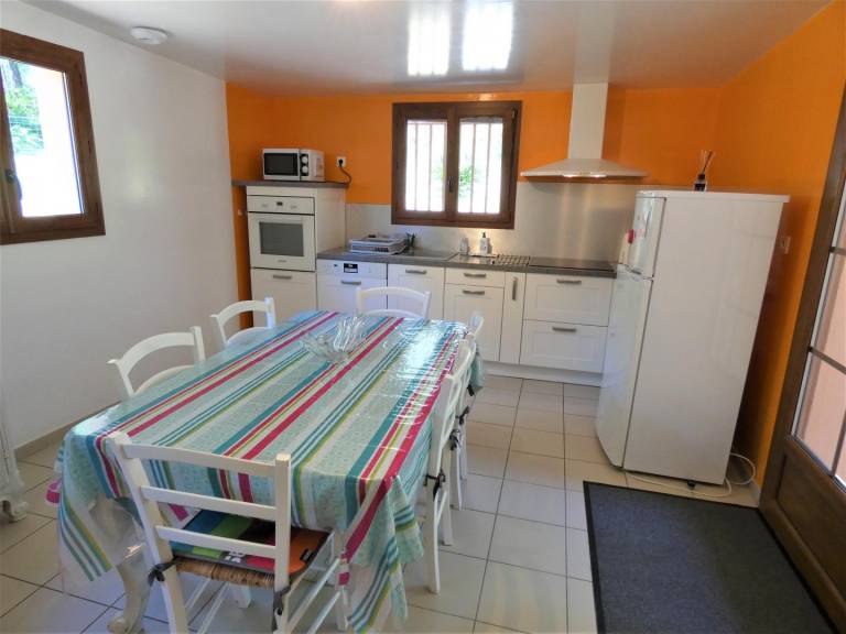 Charming gite with patio, garden & grill | Dogs allowed — photo 4