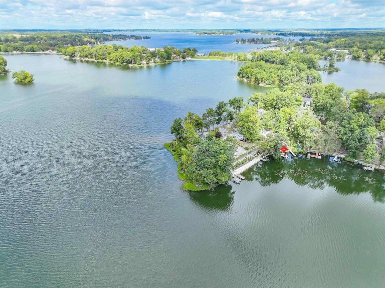 House  Lake Wawasee