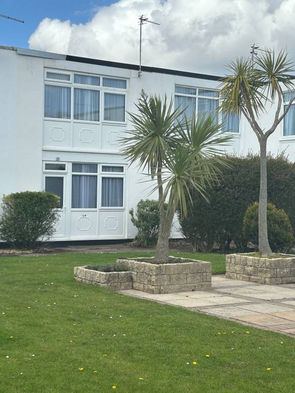 House  Dawlish