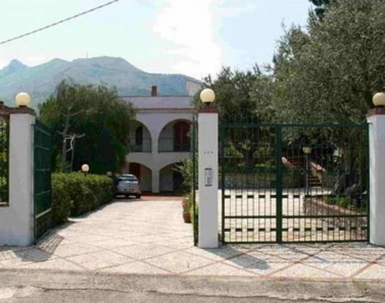 Villa Altavilla Milicia
