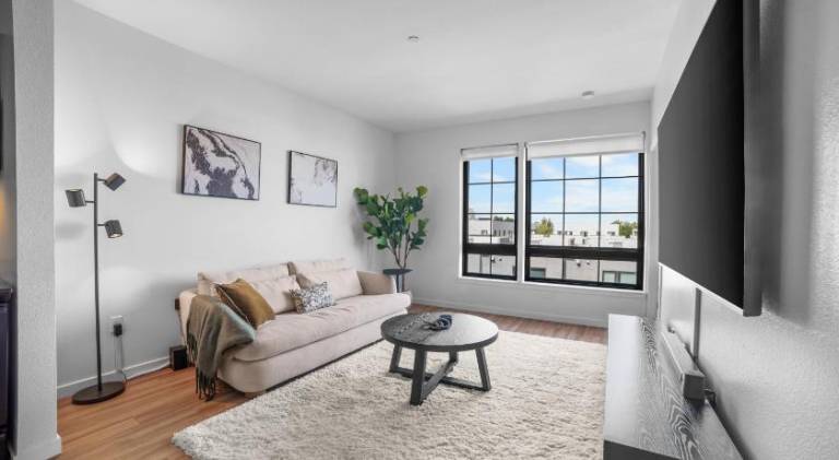 Apartment with pool | Dogs allowed in West Sacramento, CA