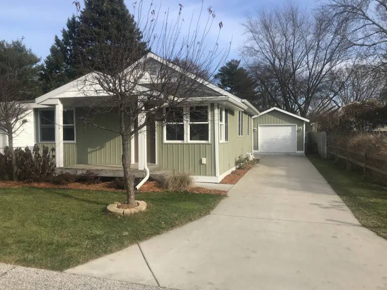 House  Grand Haven
