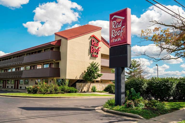 Red Roof Inn Cincinnati - Sharonville — photo 3