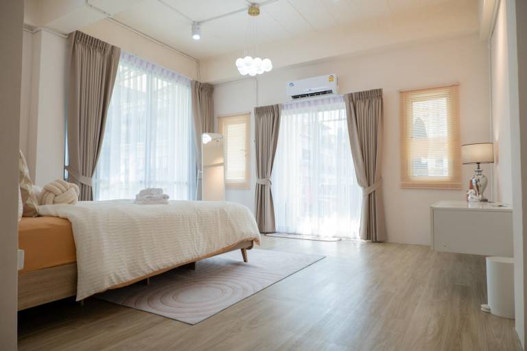 Rental apartment with patio | Perfect for remote work — photo 2
