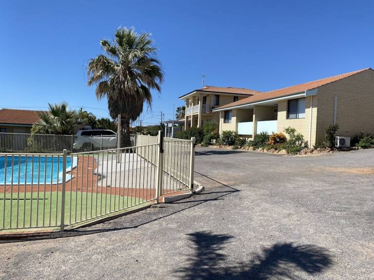 Motel  Geraldton