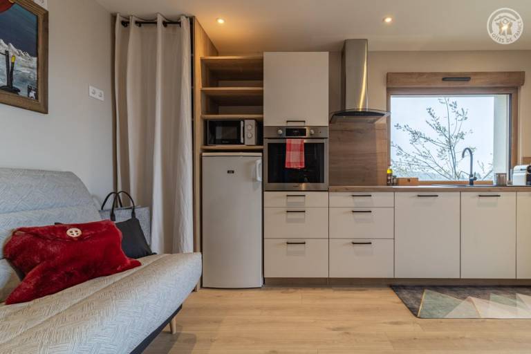 Beautiful gite with patio | Next to the ski | Pet-friendly — photo 2