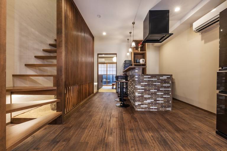 House Nishikujo Harikojicho