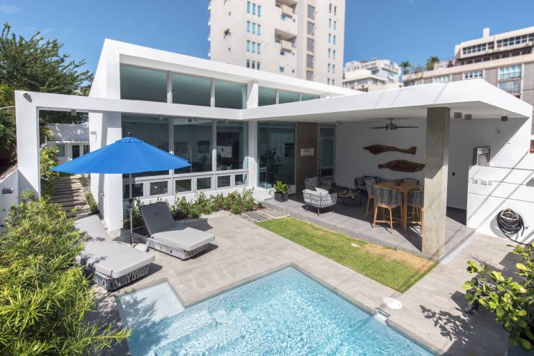 House Isla Verde