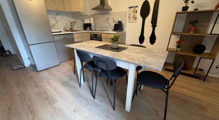 Vacation home with 2 rooms for 14 persons in Rosny-sous-Bois