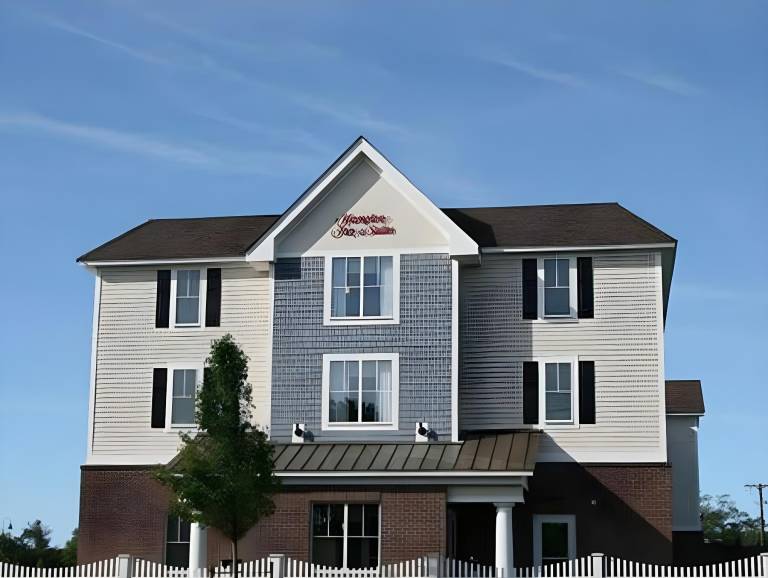 Hampton Inn & Suites Cape Cod-West Yarmouth in Hyannis, MA