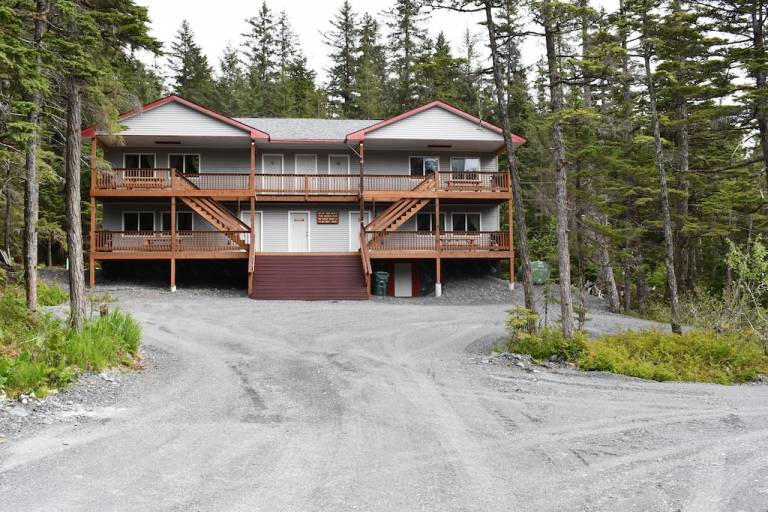 Lodge Bear Creek