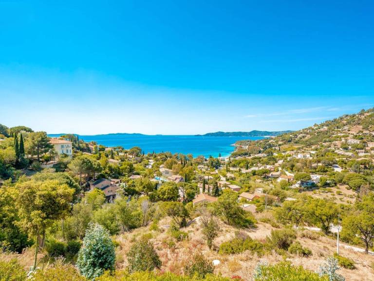 Holiday apartment with BBQ in Le Lavandou