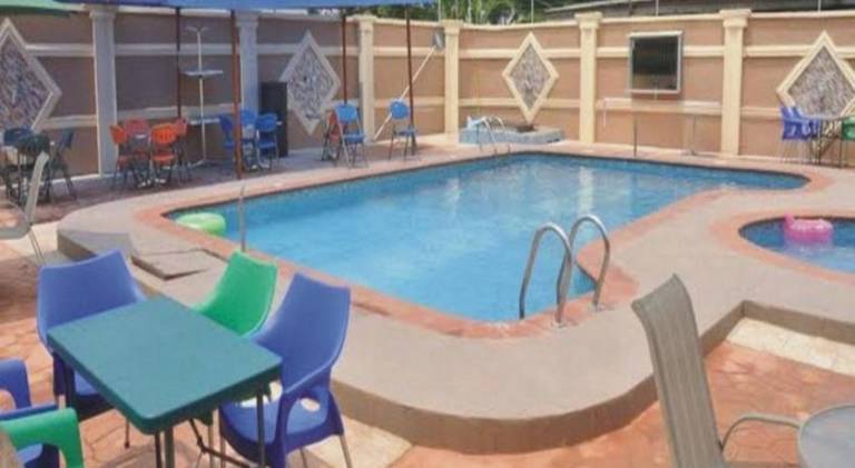 SHERIFFYT ROYAL HOTEL AND SUITES — photo 5