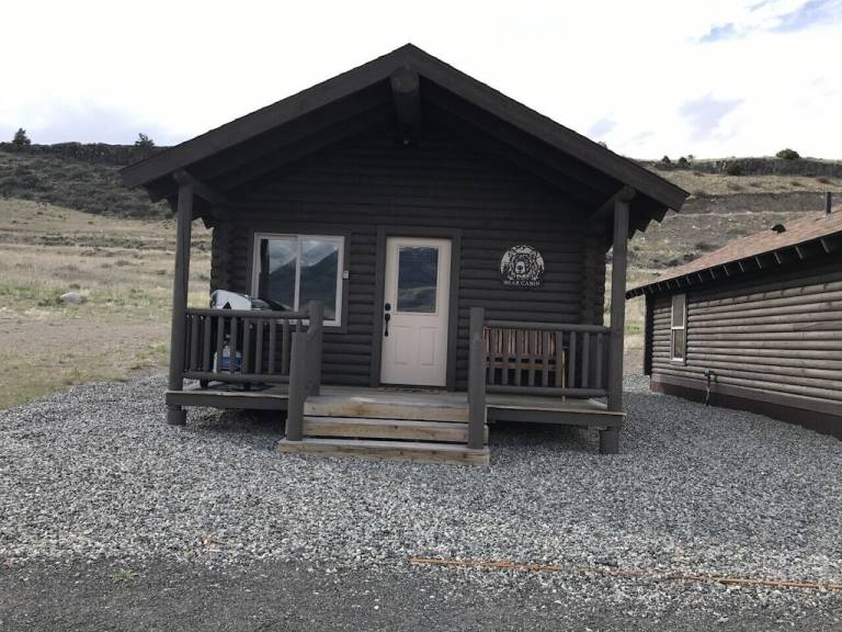 Cabin Emigrant
