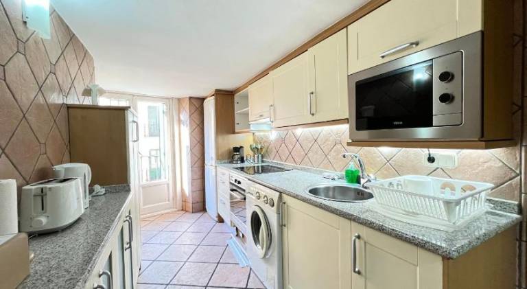 Rental apartment with terrace | Near Royal Palace of Madrid — photo 2