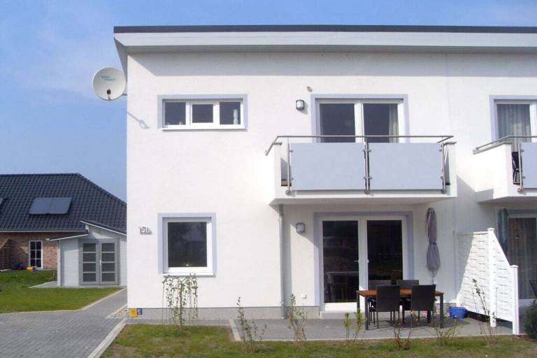 Vacation home with barbeque — photo 2