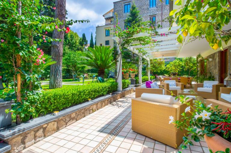 SorrentoVibes - Villa in Sorrento Center gardens & outdoor space in Sant'Agnello