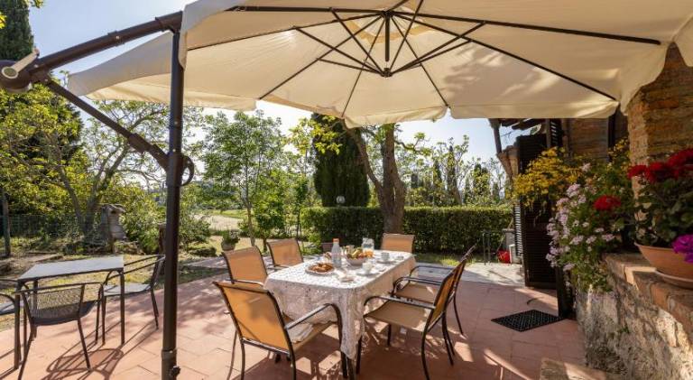 Vacation home with garden & grill — photo 4