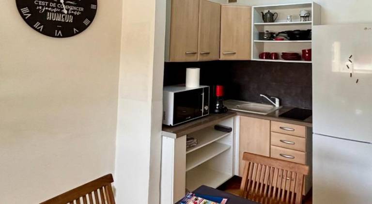 Pleasant apartment with garden & private pool | Close to the beach | Pet-friendly — photo 5