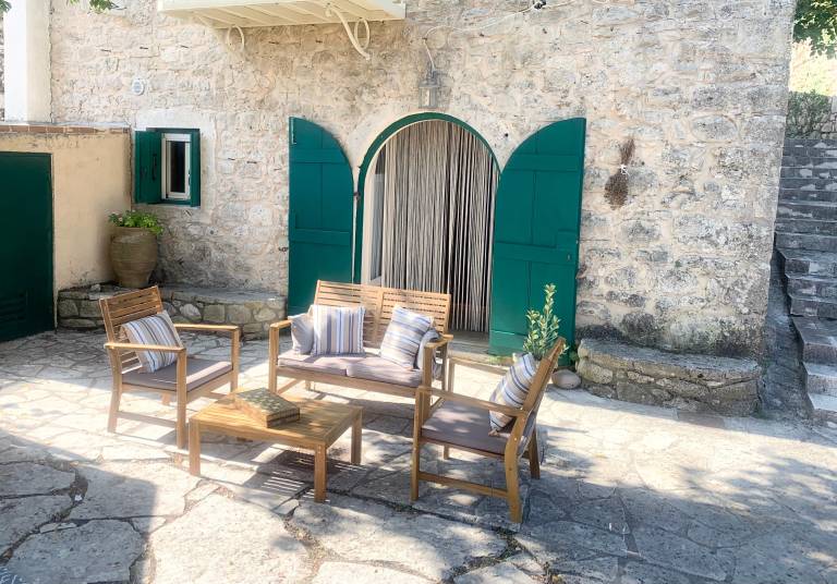 Lefkada Village – Traditional Stone House with Modern Comforts — photo 2
