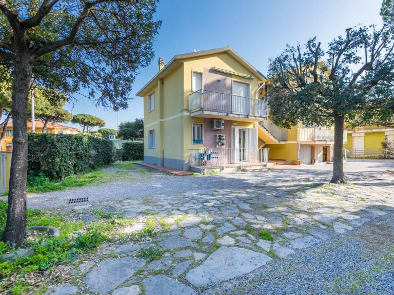 Ferienwohnung Cecina